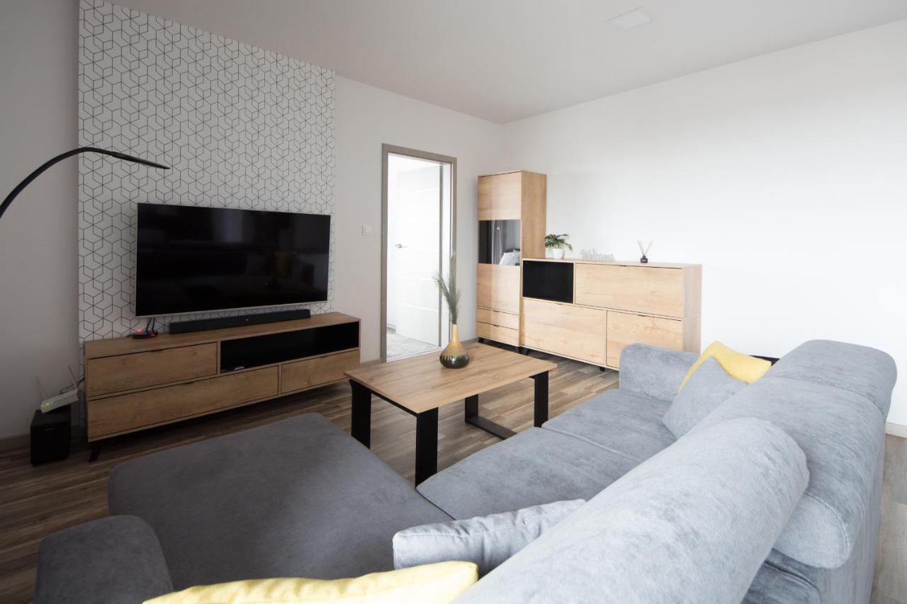 Apartament 23 Park City Ostrów Wielkopolski 外观 照片