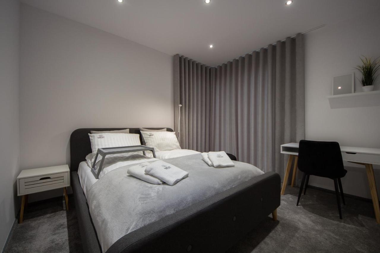 Apartament 23 Park City Ostrów Wielkopolski 外观 照片